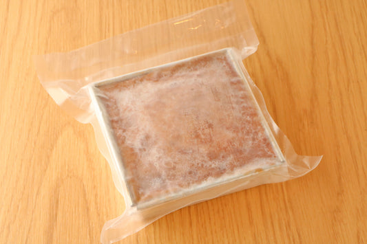 カノムモーケン(タロイモケーキ)ขนมหม้อแกง