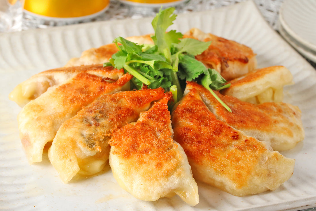 お餅レシピ★余ったお餅の活用法！！餅入りガパオ餃子