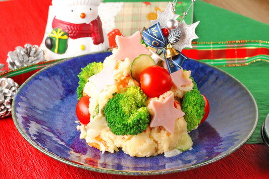 おうちクリスマスパーティーメニュー！！タイ風ポテトサラダでクリスマスツリー★