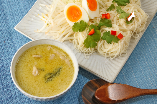 濃厚ツルツル！グリーンカレーそうめん