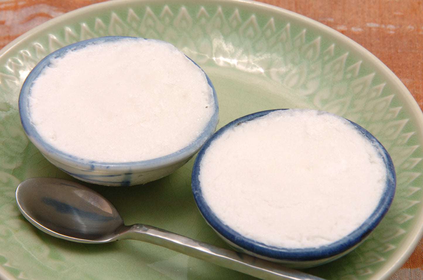 カノムトゥアイ（ココナッツプリン6個入り）ขนมถ้วย