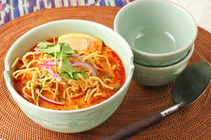 カオソイ麺付き（チェンマイカレーラーメン）★麺が付きます★ ข้าวซอยพร้อมเส้นบะหมี่