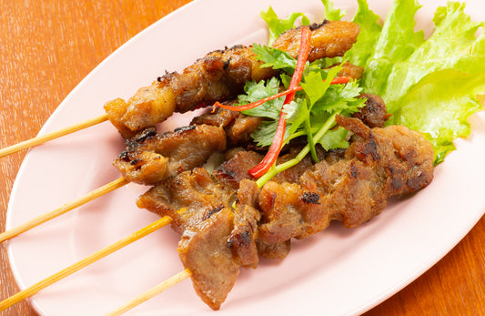 ムーピン (甘辛だれの豚串焼き) ※4本入り หมูปิ้ง